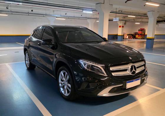 MERCEDES-BENZ GLA 200 1.6 CGI ADVANCE 16V TURBO GASOLINA 4P AUTOMÁTICO